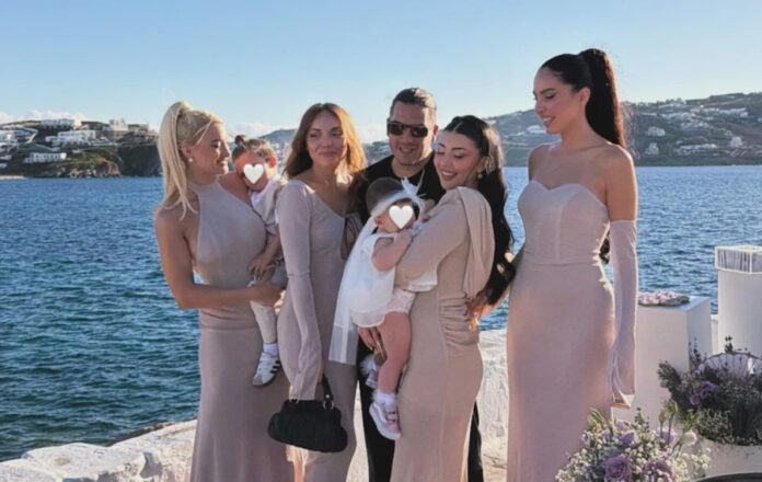 71e3277a8ce985afbc486d7be6a8d7ca L.jpg