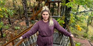 766895ad2324345bed494fe7bf57b8ab L.jpg