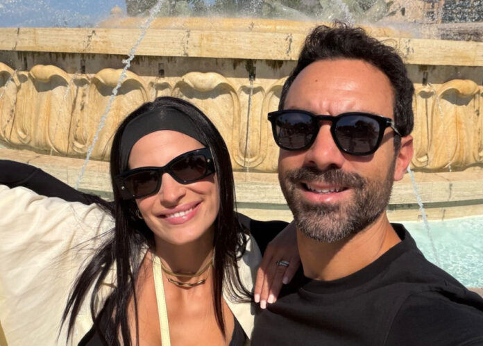 7a0c929d61453a3f8f345470e928a2da L.jpg