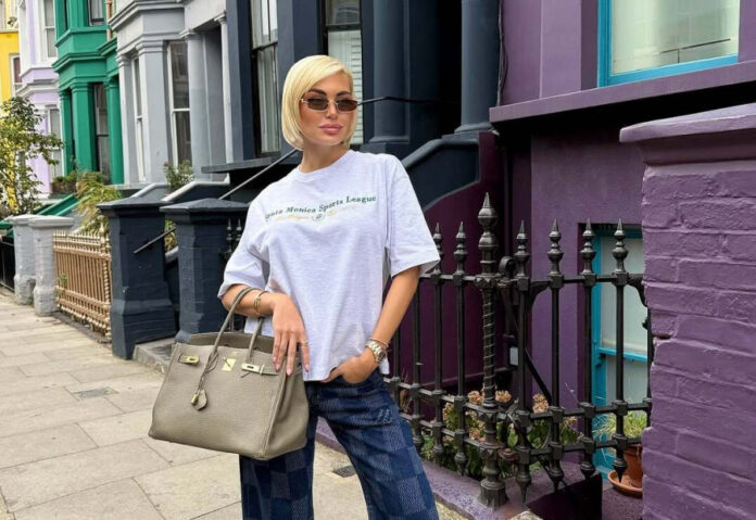 823a216ff37f632f75bbd1c6dee7cde6 L.jpg