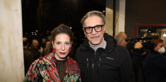 870429f8e2c982f7b3cbbe007f252f9a L.jpg