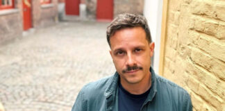 8c06b901dd3ad5140c66bcc3ddceaeac L.jpg