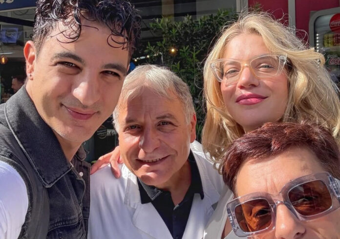 8dec7b606bb06de367f66018a6d12517 L.jpg