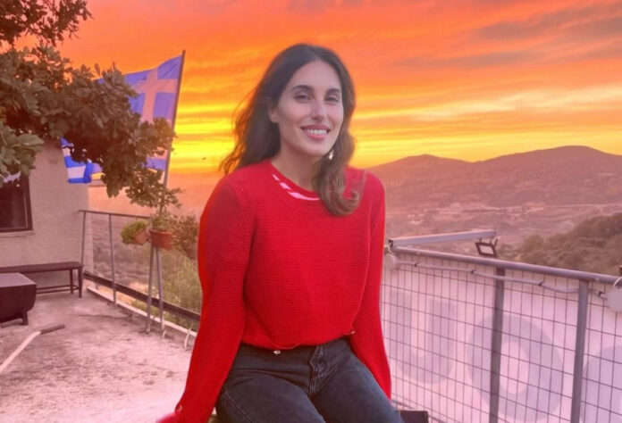 8e46b0ae97c71d07e401351bb729bdc2 L.jpg