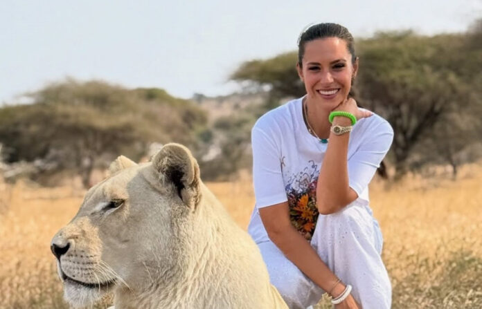 9f036e89cea8dfdf44bf321f1084af56 L.jpg