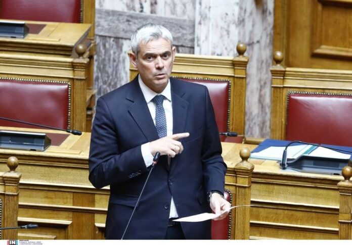 Kwstas Karagkounis 1 1.jpg Kwstas Karagkounis 1 1.jpg