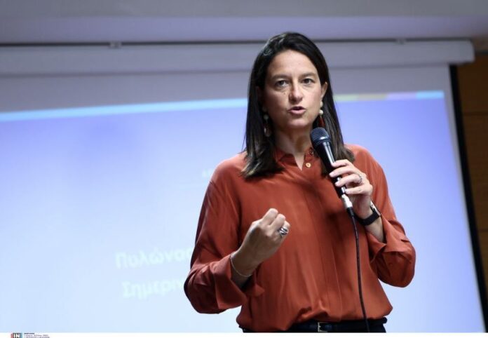 Niki Keramews 1 2.jpg