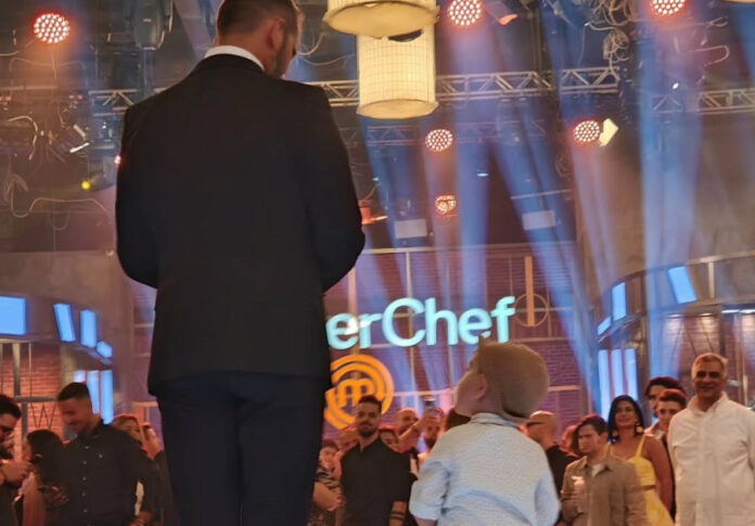 a3cc60a72f697ebe6a42ead70bcbd041 L.jpg