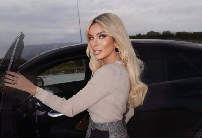 a4f9e78cb69988fb2bc86920e1147eb5 L.jpg