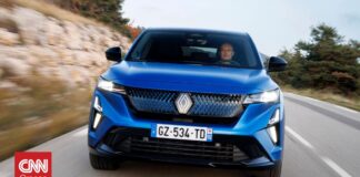 ab6f1957 renault rafale e tech 42154 300 hp atelier alpine 15 og.jpg