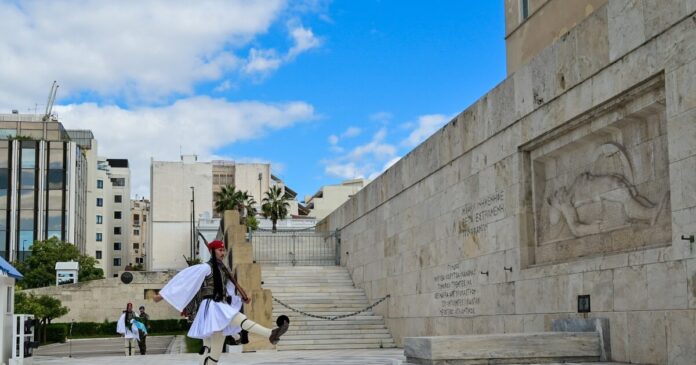 agnostos stratiotis 1 1200x630.jpg