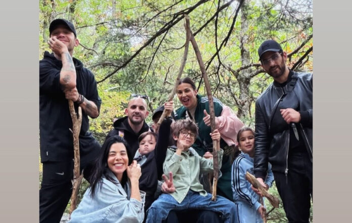 b40be473601c1793db767c5d72f02358 L.jpg