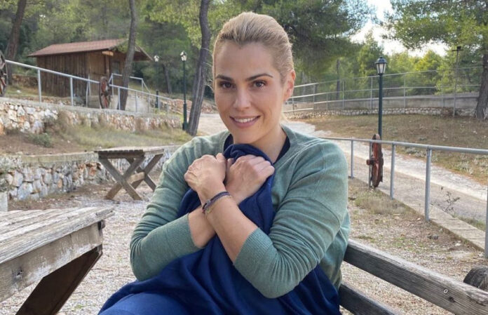 b41824ed3ceeb9c6baefae95b86572cf L.jpg