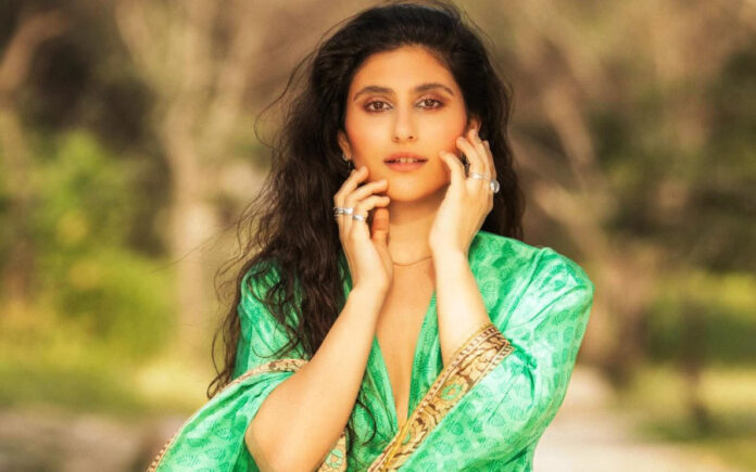 b57a9da84935a6c4e318de3999d25e1b L.jpg