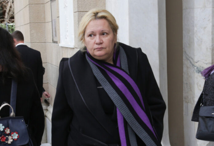 b68133912fd8d75e3eb8414eff8a1546 L.jpg