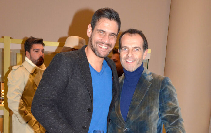 c1a69eed38043372884c078d03755760 L.jpg