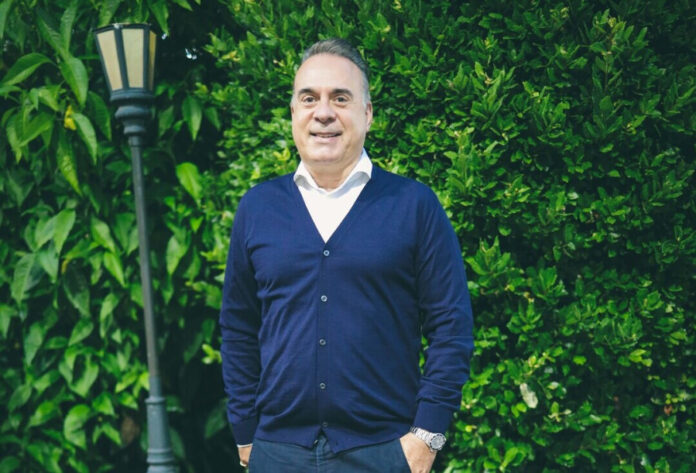 c528a2ae508743adc64e9aaa5347d0a3 L.jpg