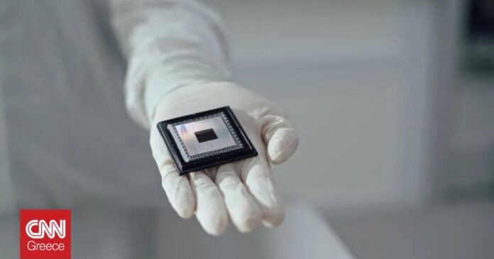 cd8b25c2 google quantum chip og.jpg