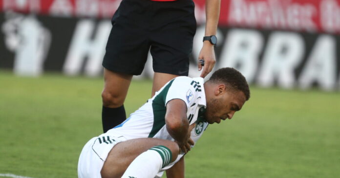 cyril dessers 1200x630.jpg