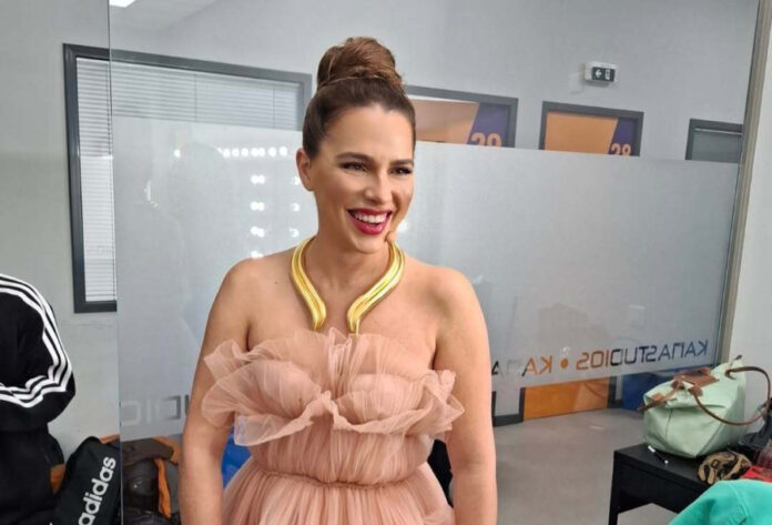 d58e99f777e38347bbfce071bbc287d6 L.jpg