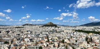 datingscout KmdxChGx8Eo unsplash 1 e1760248254651.jpg