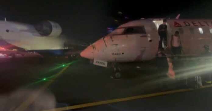 delta airlines airport new york 1200x630.jpg