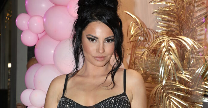 dimitra alexandraki.jpg