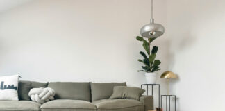 e1f30fa309cae702b781a0635873ee59 L.jpg