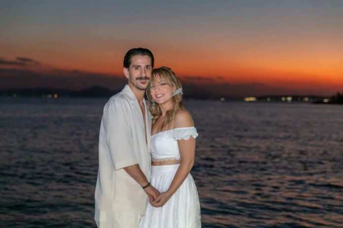 e654a88bdcc7efe3392bfdc2a9637e35 L.jpg