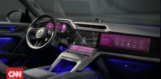 efdbfaa0 porsche cayenne electric interior 1 og.jpg