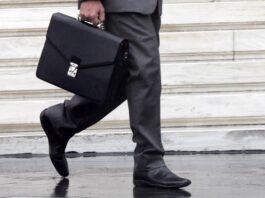 eleftheroi epaggelmaties.jpg