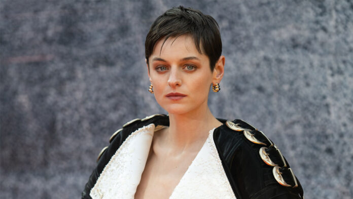 emmaaa.jpg emmaaa.jpg