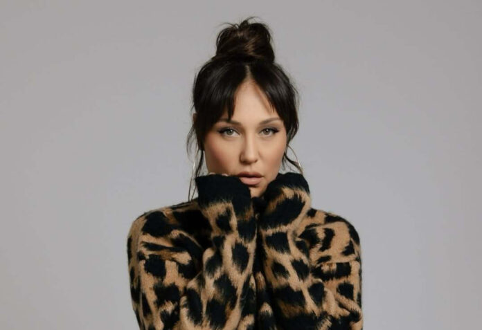 f8a391e1a1ae82486c35717be864f9fb L.jpg