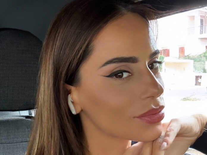 f9c4d802bf4531787bbb92e9f136f76b L.jpg f9c4d802bf4531787bbb92e9f136f76b L.jpg