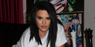 fb189ea44b4addc3d3b32656b30fbe85 L.jpg