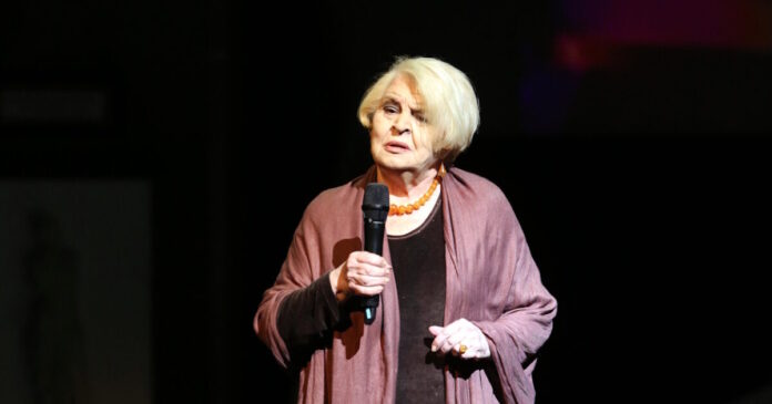 gianna stavraki 1200x630.jpg