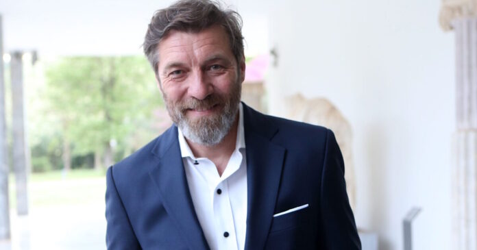 giannis stankoglou ndp 1200x630.jpg