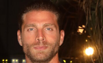 giorgos manikas 1200x630.jpg