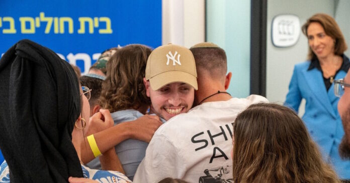 israeli hostages1 13102025 1200x630.jpg