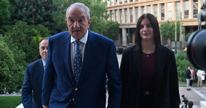 karamanlis 1200x630.jpg