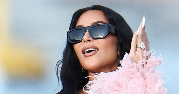 kim kardashian2 31102025 1200x630.jpg