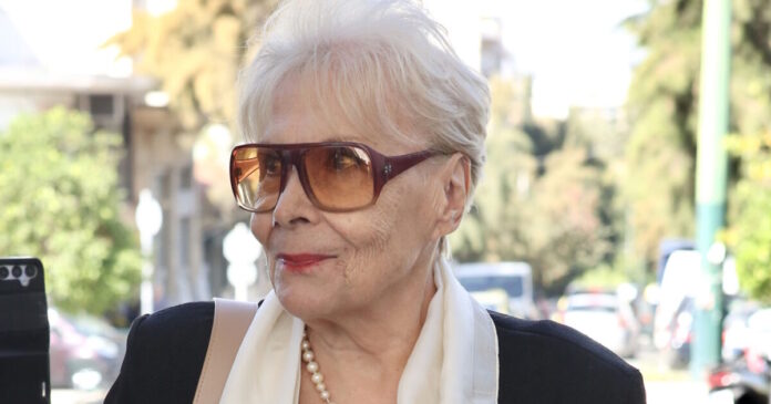 kleio denardou 1200x630.jpg