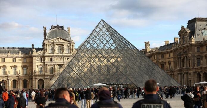 louvre 5 1200x630.jpg