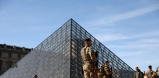 louvre 7 1200x630.jpg