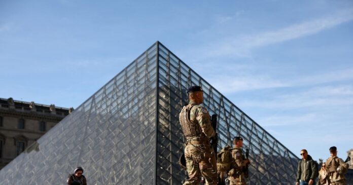 louvre 7 1200x630.jpg