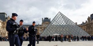 louvre museum 10 1200x630.jpg