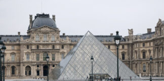 louvre reuters 8 1200x630.jpg