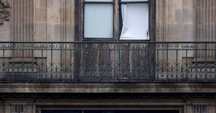 louvro mouseio 1200x630.jpg