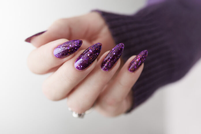 mauve nails.jpg