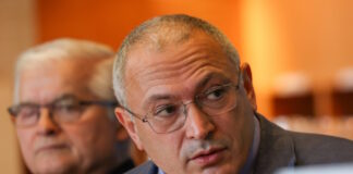 mikhail khodorkovsky epa 1 1200x630.jpg